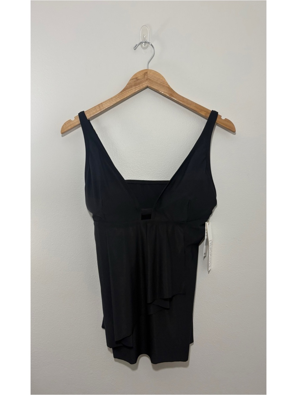 NWT Beyond Control black plunge neckline drapey tankini top (size 12)